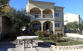 Apartments Tinka
